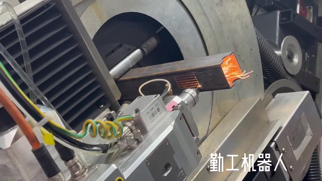方管多关节激光切割